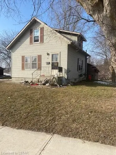 16 Clarke Street E, Tillsonburg, On N4g 1c8