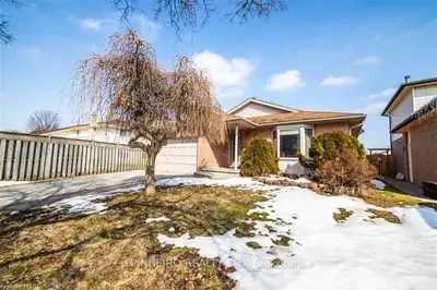 178 Saddy Avenue, London East, On N5v 3v6