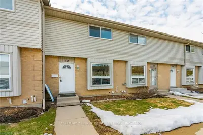 577 Third Street 32, London East, ON N5V 4B9