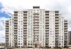 1030 Coronation Drive 103, London North, ON N6G 0G5