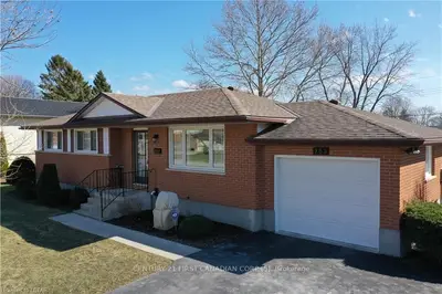 253 CHURCHILL Drive, South Huron, ON N0M 1S1
