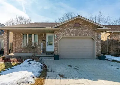 272 BOURNEMOUTH Drive, London East, ON N5V 4S5
