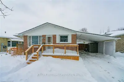 551 OSGOODE Drive, London South, ON N6E 1B6