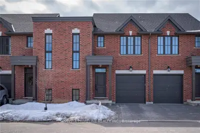 555 SUNNINGDALE Crescent E 42, London North, ON N5X 4B3
