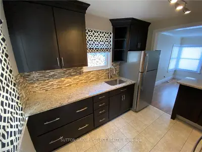 129 RAYWOOD Avenue, London South, ON N6C 1Y8