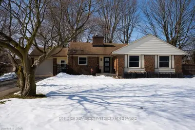 438 EAST MILE Road, London North, ON N6H 3K3