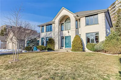 46 EXMOOR Place, London North, ON N5X 3W2