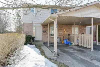 720 DEVERON Crescent 36, London South, ON N5Z 4W6