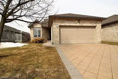 23-44 EDGEVALLEY Road, London East, ON N5Y 5P6