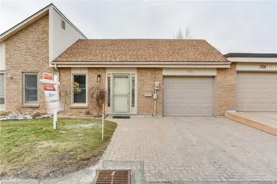 526 CRANBROOK Road 7, London South, ON N6K 2X3
