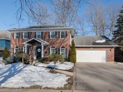 189 Timber Drive, London South, ON N6K 4B5