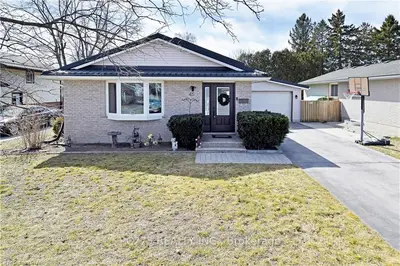 45 Devonshire Avenue, Tillsonburg, On N4g 4k7
