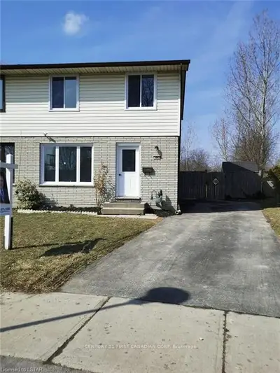 44 HARDING Crescent, London South, ON N6E 1G3