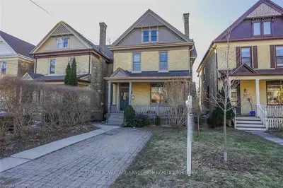 329 ST JAMES Street, London East, ON N6A 1X6