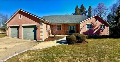 974 LISBON Road, Wilmot, ON N0B 2T0
