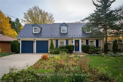 676 AMBERLEY Avenue, London North, ON N6H 2X3