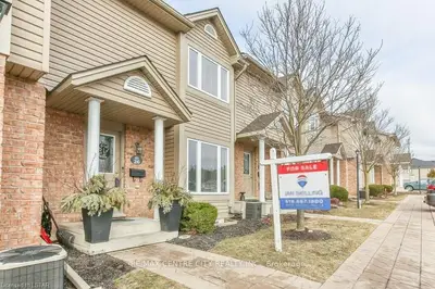 1320 SAVANNAH Drive 26, London North, ON N5X 0B7