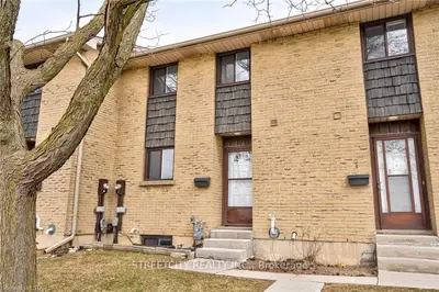 460 SOUTHDALE Road E 2, London South, ON N6E 1A4