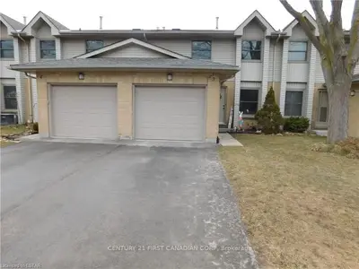 1845 ALDERSBROOK Road 3, London North, ON N6G 4V9