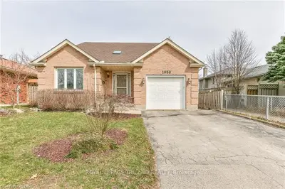 1050 SHERBOURNE Road, London North, ON N6G 4C8