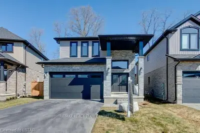 2030 Gough Avenue, London North, ON N5X 0K4