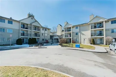 725 DEVERON Crescent 106, London South, ON N5Z 4X3