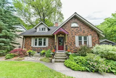 426 RIVERSIDE Drive, London North, ON N6H 2R7