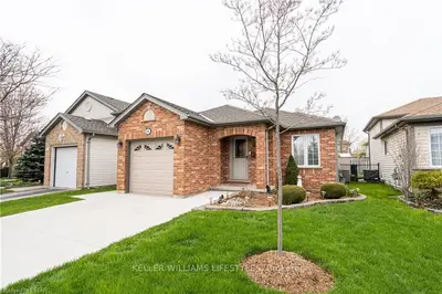 335 LIGHTHOUSE Road 34, London South, ON N6M 1J8