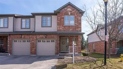 600 HYDE PARK Road 15, London North, ON N6H 5W8