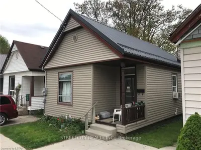 5 RATHMINE Street, London East, ON N5Z 1Z3
