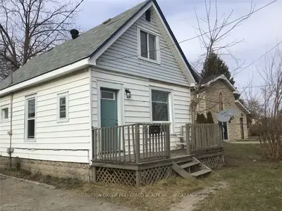 814 HAMILTON Road, London East, ON N5Z 1V3