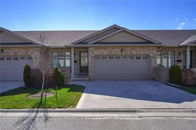 2100 DENVIEW Avenue 37, London North, ON N6G 0J5