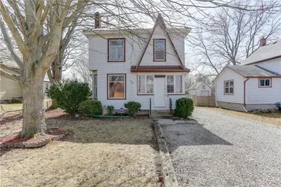 28 Wellington Street, Bayham, On N0j 1t0