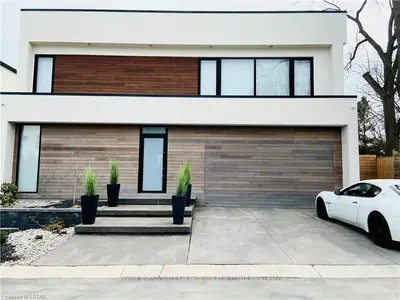 1452 BYRON BASELINE Road 7, London South, ON N6K 2V6