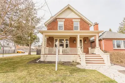 52 Beattie Avenue, London East, ON N5W 2P2
