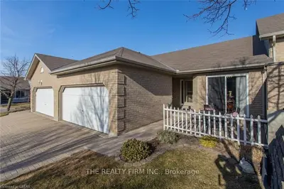 861 SHELBORNE Street 27, London South, ON N5Z 5C5