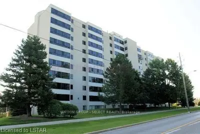 600 GRENFELL Drive 206, London North, ON N5X 2R8