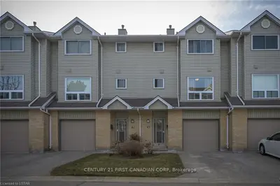 1990 WAVELL Street 43, London East, ON N5V 4N5