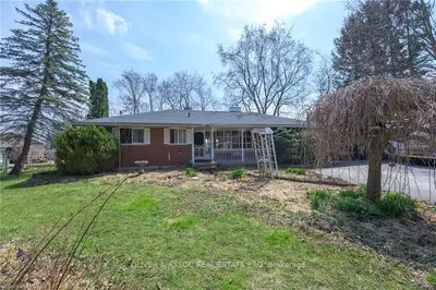 8733 Reily Drive, Strathroy-caradoc, On N0l 1w0
