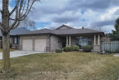 119 MOFFATT Lane, Strathroy-Caradoc, ON N7G 4A7