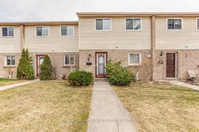 166 Southdale Road W 9, London South, ON N6J 2J1