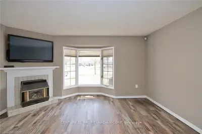 83 SADDY Crescent, London East, ON N5V 3V7