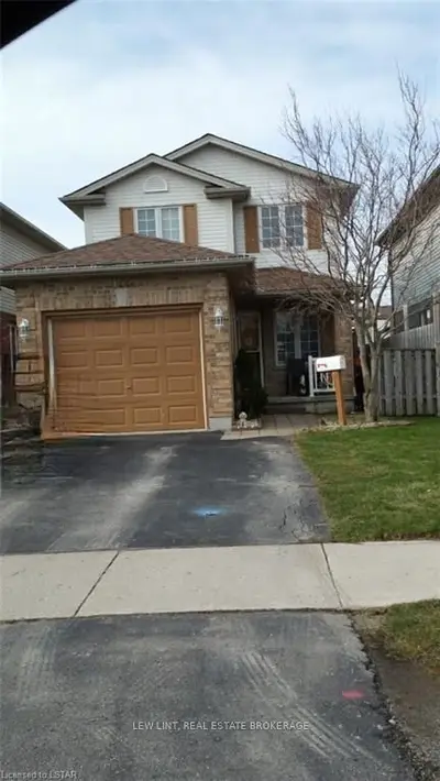 155 Emerald Road, London South, On N6m 1j3