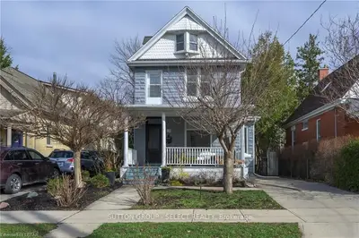 136 LANGARTH Street E, London South, ON N6C 1Z5
