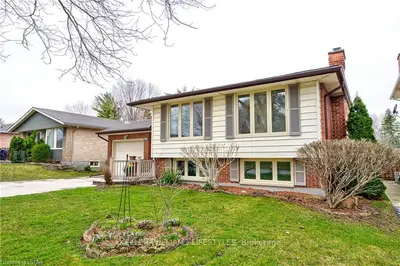 199 HIGHVIEW Avenue W, London South, ON N6J 4C8