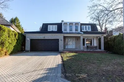 43 PINEGROVE Crescent, London South, ON N6J 3Y8