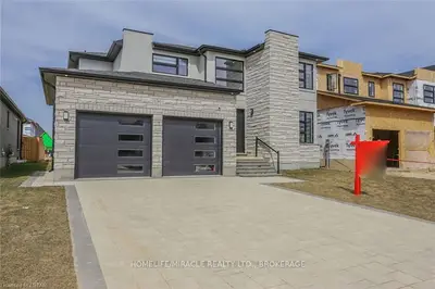 6560 French Avenue, London South, ON N6P 0G5