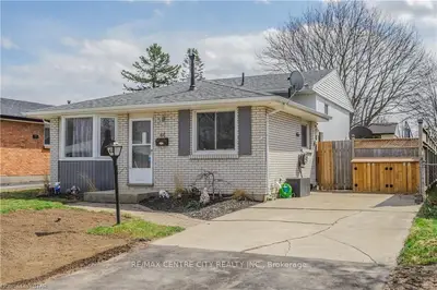 44 JENA Crescent, London East, ON N5V 1L4