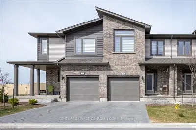 1960 DALMAGARRY Road 71, London North, ON N6G 0T8