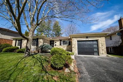 1473 Norman Avenue, London South, ON N6K 5B4